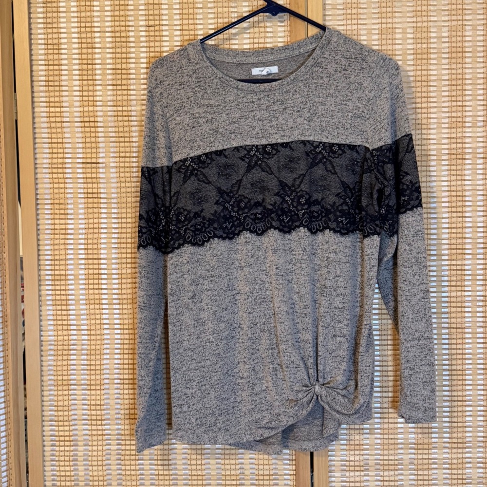 Maurices Womens Grey Marled Knit Top Black Lace Panel Front‎ Knot Long Sleeve M